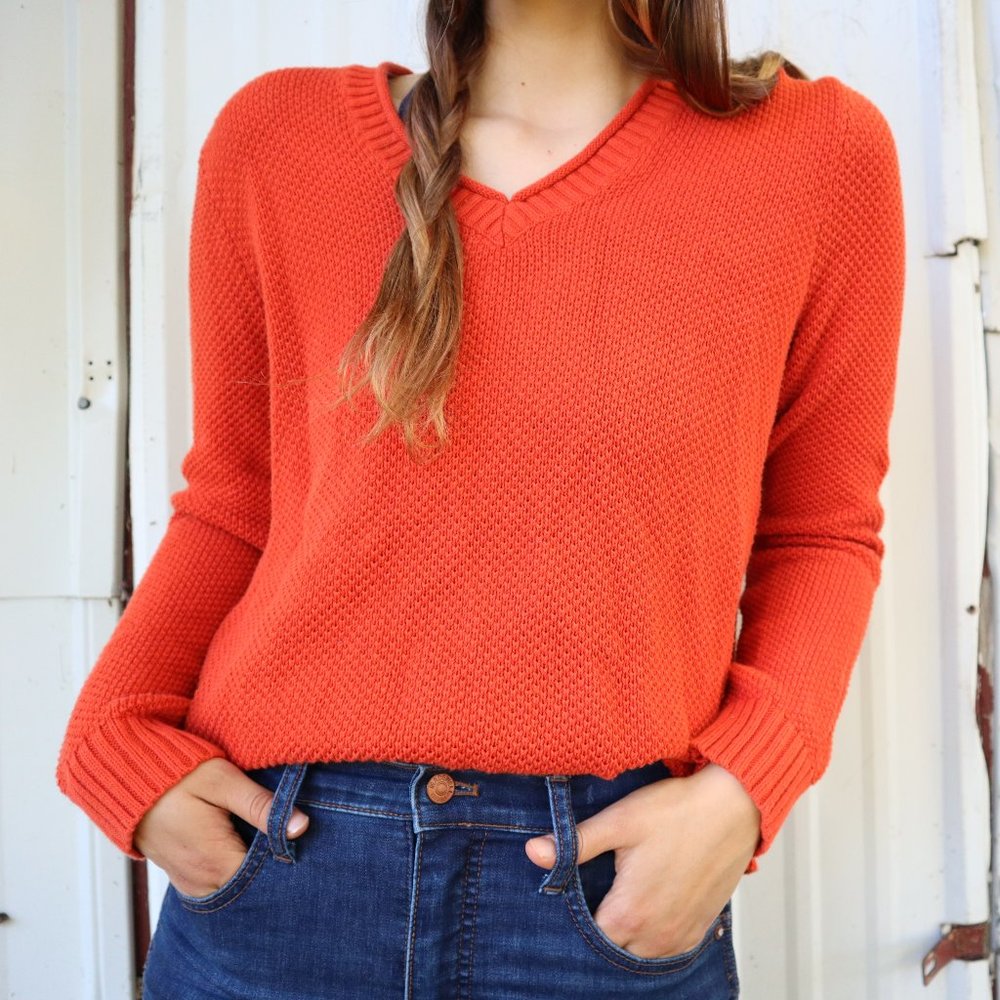 Studio works orange v-neck sweater size petite large
